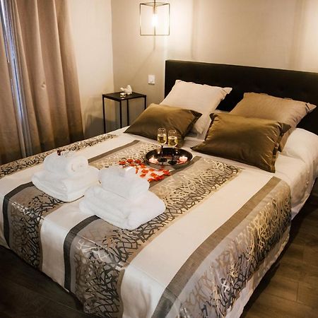 La Suite Romantique Avec Jacuzzi Au Coeur De Perpignan Exterior foto