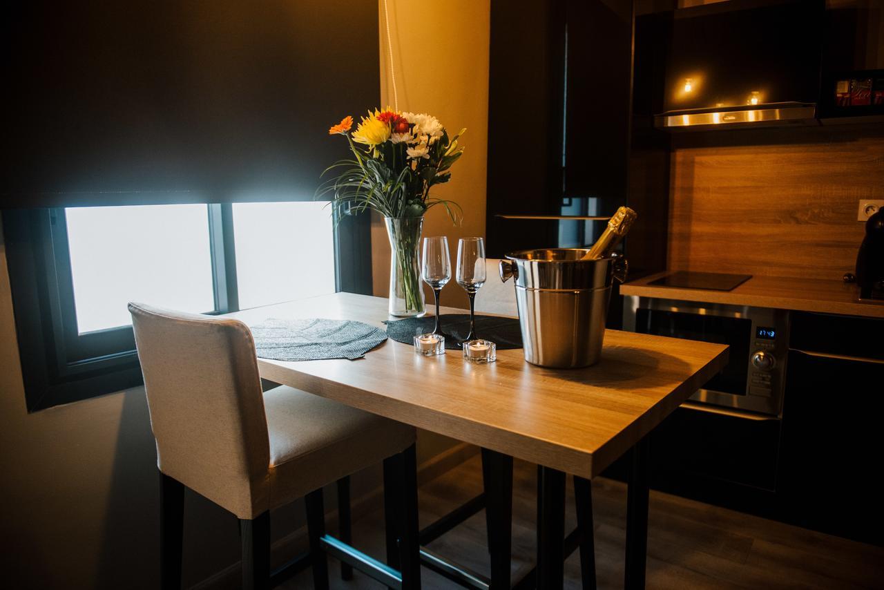 La Suite Romantique Avec Jacuzzi Au Coeur De Perpignan Exterior foto